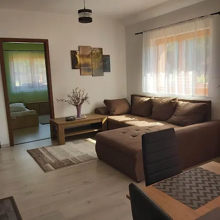 Apartament Toelgyfa Vendeghazak Kaszo