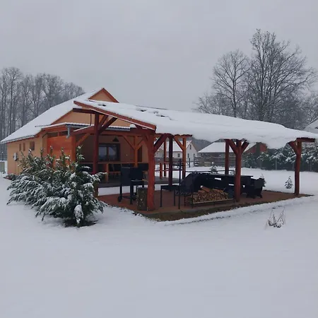 Toelgyfa Vendeghazak