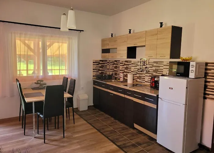 Tölgyfa Apartman *